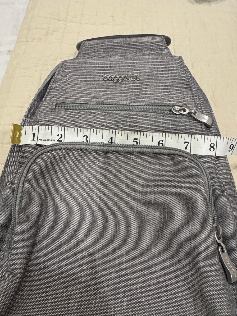 Baggallini Gray Crossbody Sling Bag - Picture 6 of 7